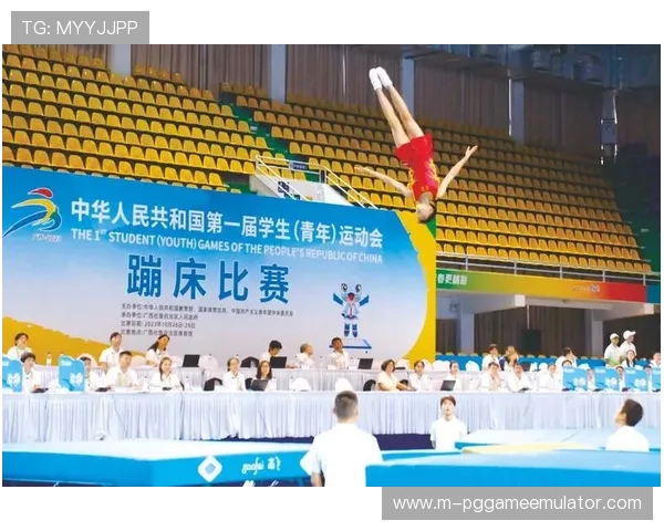 蹦床青少年世锦赛决出四个年龄组别，共将颁发32枚奖牌